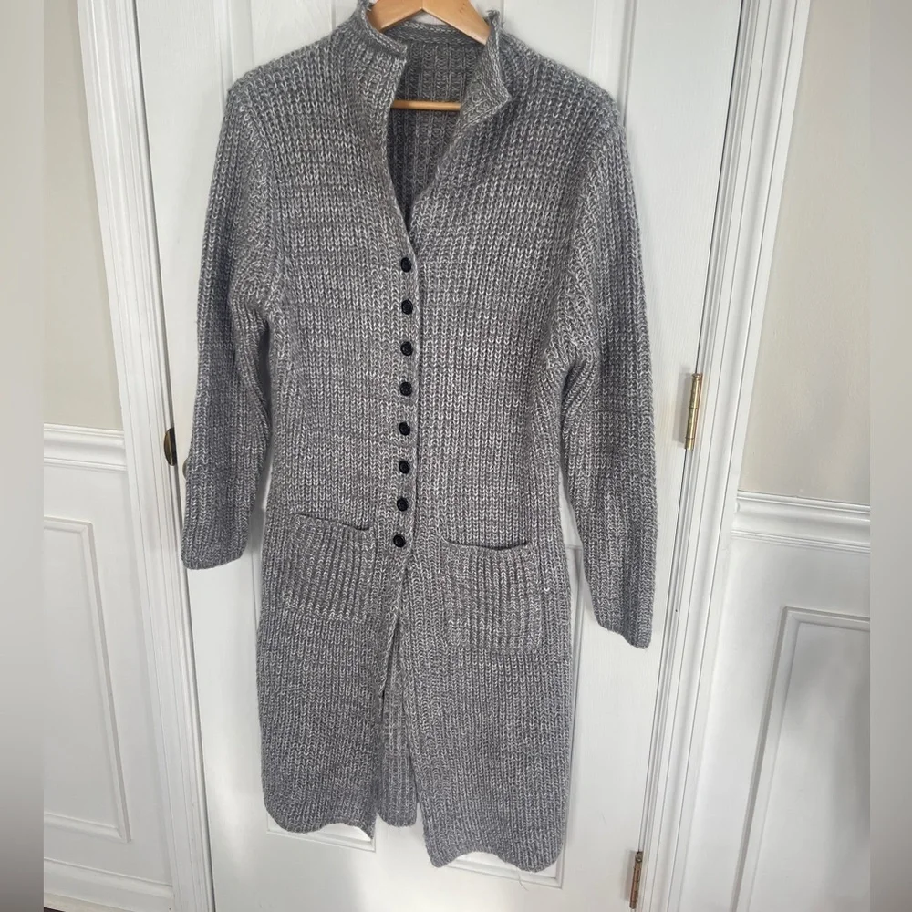 KUBITU Gray Chunky Knit Long Sweater Women’s Large (runs small!) Boho Indie - Picture 1 of 9